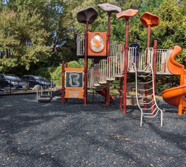 San Remo Park and Playground (Smithtown,&nbspNY)